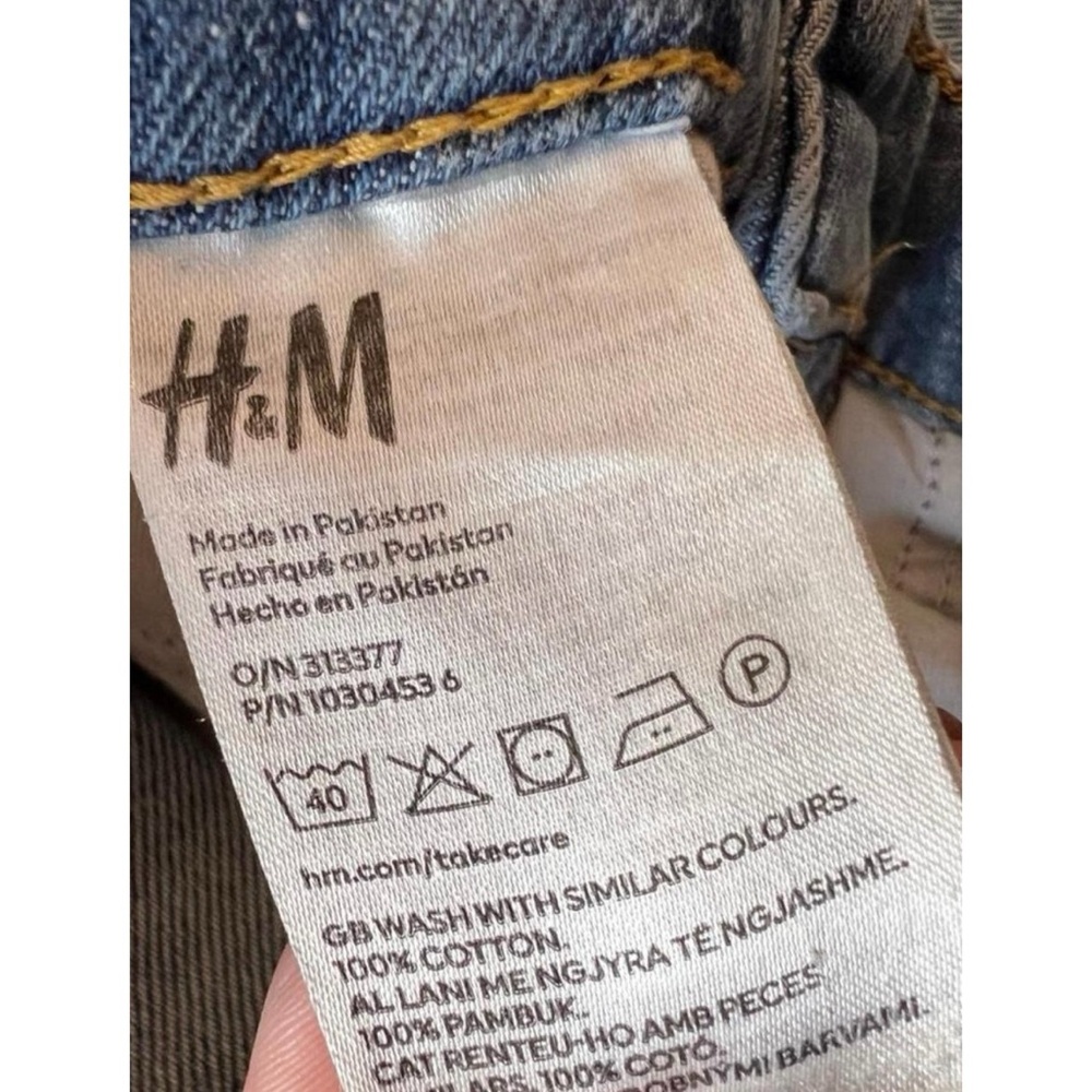 H&M Mom Jeans w/ Ultra High Waist - Picture 5 of 5